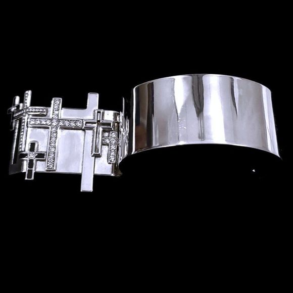 REMINISCENCE PARIS OAK Gothic Cross Motif Bangle Bracelet - Picture 6 of 12